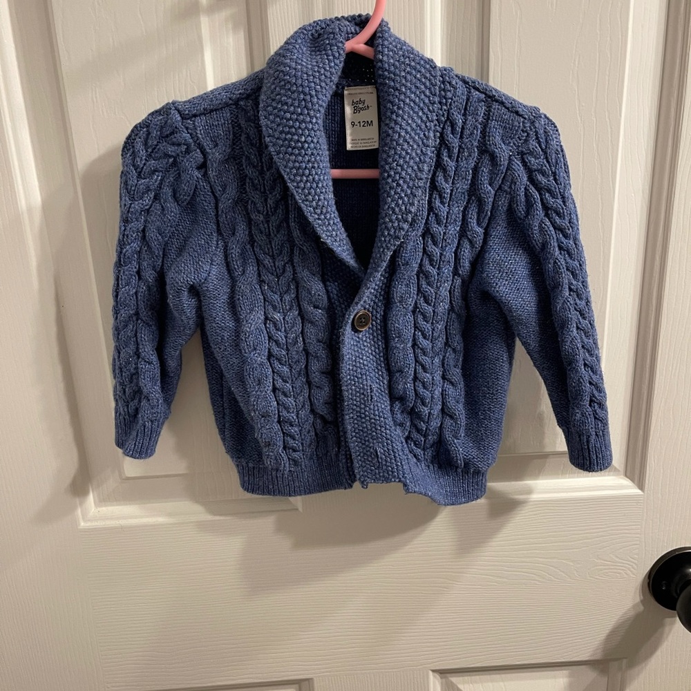 Oversized cableknit chunky cardigan